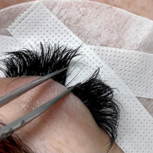 Load image into Gallery viewer, Year of Russian lashes